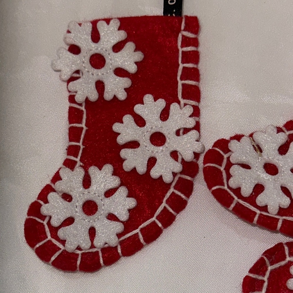 C.O. Bigelow Snowflake Stockings Holder for Bath & Body Works Lip Gloss Holiday - Picture 7 of 9